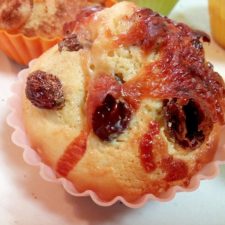 レーズンととろけるモッツァレラチーズのカップケーキ レシピ 作り方 By ぷ みぃまま 楽天レシピ レーズンととろけるモッツァレラチーズのカップケーキ レシピ 作り方 By ぷ みぃまま 楽天レシピ